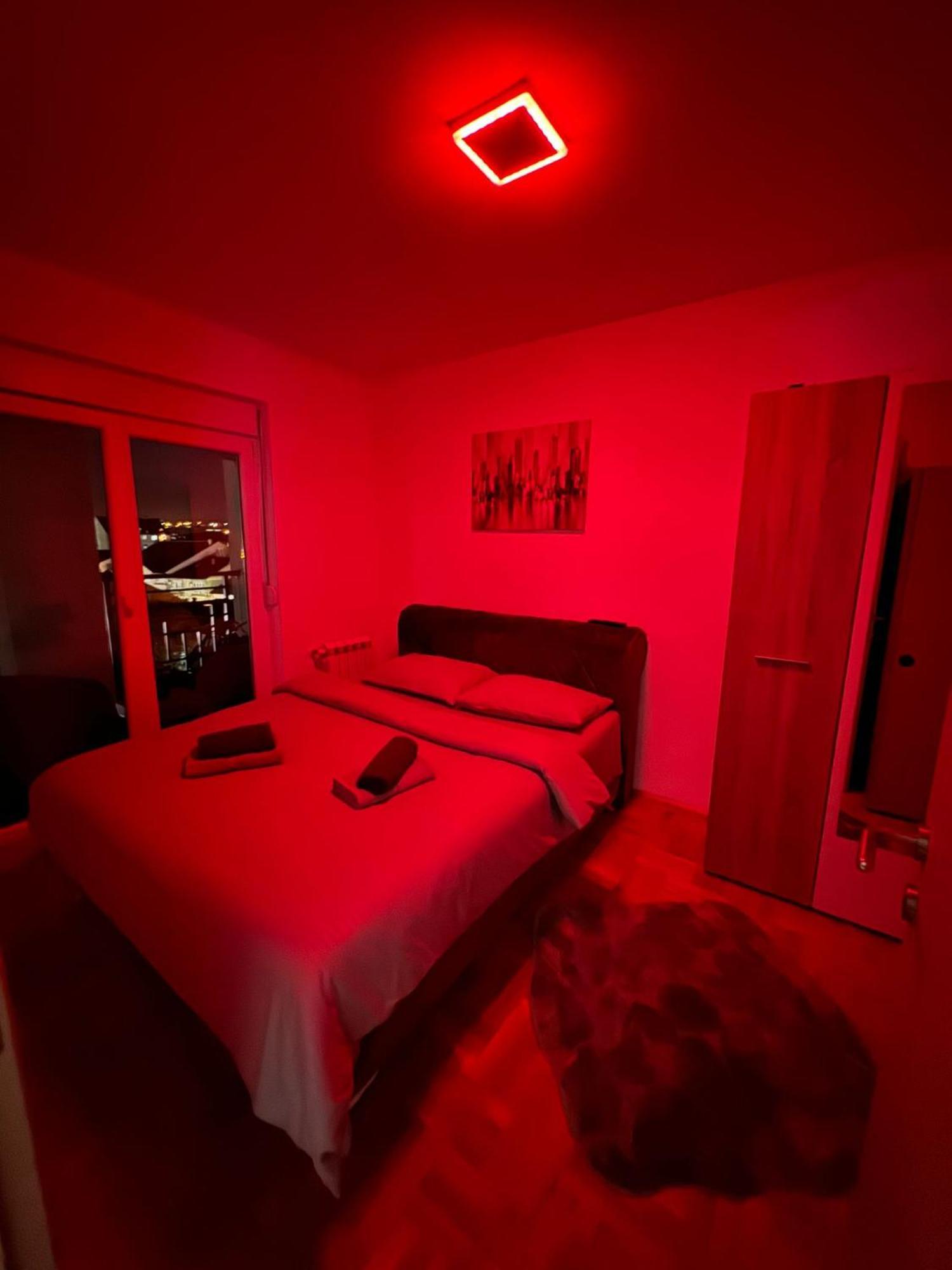 Appartement Stan Na Dan Aurora à Požarevac Extérieur photo