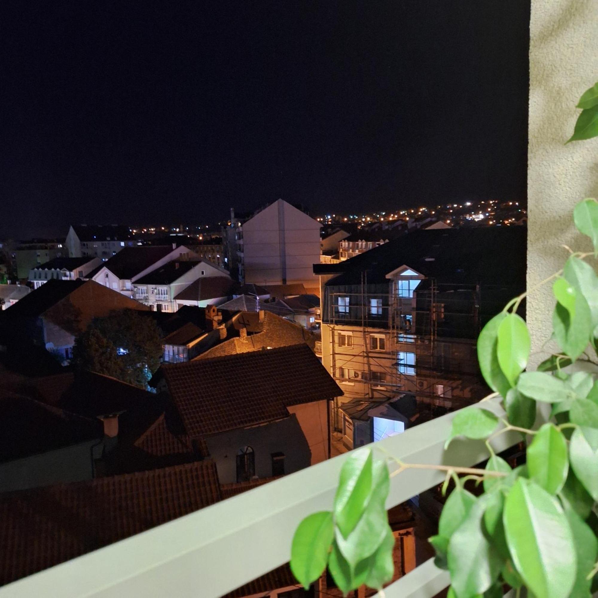 Appartement Stan Na Dan Aurora à Požarevac Extérieur photo